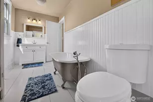 11174 Sterling Rd, Sedro Woolley, WA 98284 - Photo 17