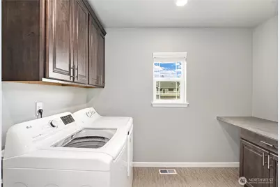2213 97th Avenue Ct E, Edgewood, WA 98371 - Photo 27