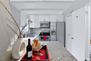 12523 SE 30th St, Bellevue, WA 98005 - Photo 11