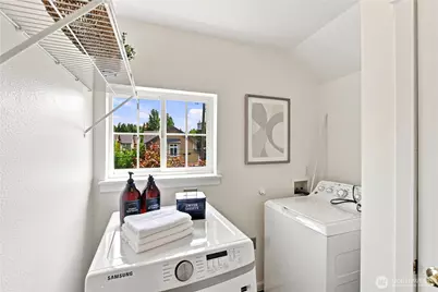 6513 24th Avenue NE #A, Seattle, WA 98115 - Photo 17