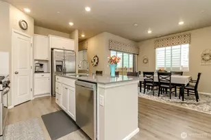 13207 191st Ave E, Bonney Lake, WA 98391 - Photo 9