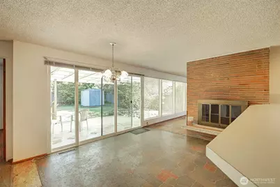 8626 21st Avenue NW, Seattle, WA 98117 - Photo 7