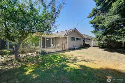 8626 21st Avenue NW, Seattle, WA 98117 - Photo 19
