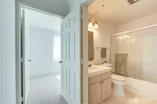 18210 73rd Ave NE, Kenmore, WA 98028 - Photo 19