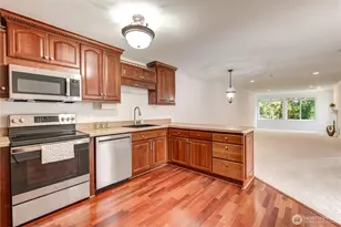 18210 73rd Ave NE, Kenmore, WA 98028 - Photo 7