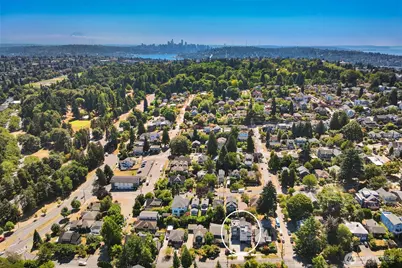 709 N 65th Street, Seattle, WA 98103 - Photo 35