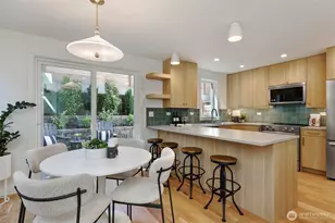 709 N 65th St, Seattle, WA 98103 - Photo 13