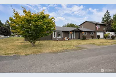 815 E Simpson Avenue, Montesano, WA 98563 - Photo 3