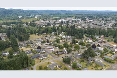 815 E Simpson Avenue, Montesano, WA 98563 - Photo 31