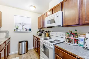 8921 Commercial St SW, Lakewood, WA 98498 - Photo 11