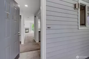 12740 NE 10th Pl, Bellevue, WA 98005 - Photo 17