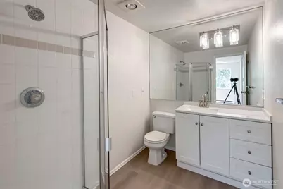 12740 NE 10th Place #E305, Bellevue, WA 98005 - Photo 13