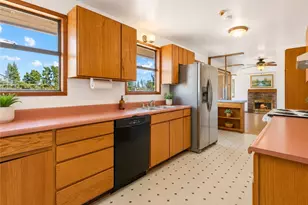 11549 N Park Ave N, Seattle, WA 98133 - Photo 11