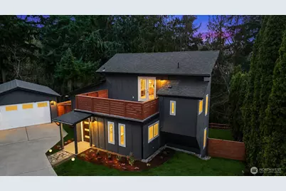 701 10th Street, Mukilteo, WA 98275 - Photo 1