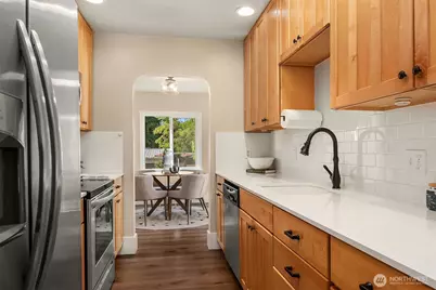 14345 36th Avenue NE, Seattle, WA 98125 - Photo 7