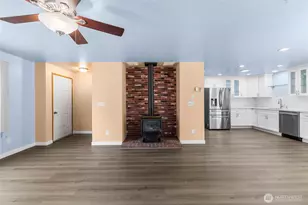 1961 NE 9th Ave, Oak Harbor, WA 98277 - Photo 9