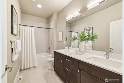 24387 NE 24th Street, Sammamish, WA 98074 - Photo 31
