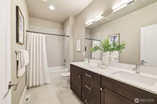 24387 NE 24th St, Sammamish, WA 98074 - Photo 31