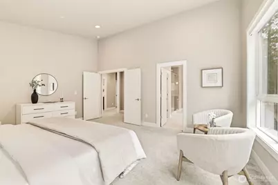 24387 NE 24th Street, Sammamish, WA 98074 - Photo 23