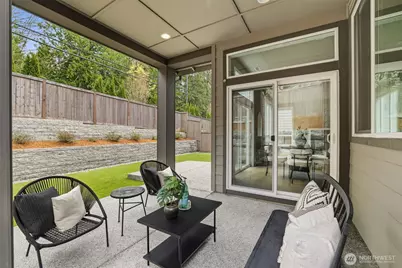 24387 NE 24th Street, Sammamish, WA 98074 - Photo 35