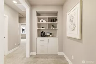 24387 NE 24th St, Sammamish, WA 98074 - Photo 21