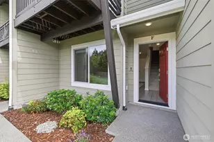 17416 118th Ave Ct E, Puyallup, WA 98374 - Photo 3