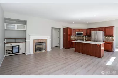 4020 Tribute Avenue E, Fife, WA 98424 - Photo 11
