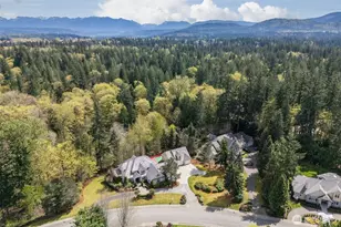 818 Windsor Dr SE, Sammamish, WA 98074 - Photo 3