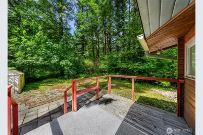 6105 Poppy Court, Maple Falls, WA 98266 - Photo 13