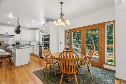 2331 Olympia Avenue NE, Renton, WA 98056 - Photo 9
