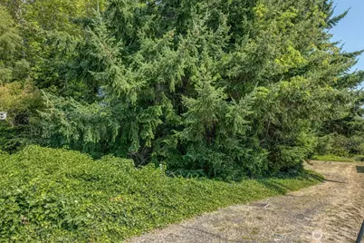 1239 Colchester Drive E, Port Orchard, WA 98366 - Photo 23