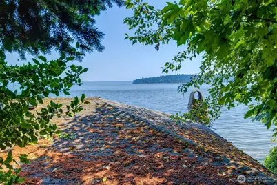 1239 Colchester Drive E, Port Orchard, WA 98366 - Photo 7