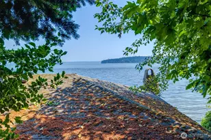 1239 Colchester Dr E, Port Orchard, WA 98366 - Photo 7