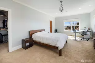 6030 Ann Arbor Ave NE, Seattle, WA 98115 - Photo 17