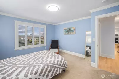 6030 Ann Arbor Avenue NE, Seattle, WA 98115 - Photo 15