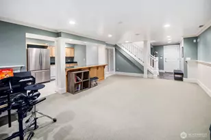 6030 Ann Arbor Ave NE, Seattle, WA 98115 - Photo 25