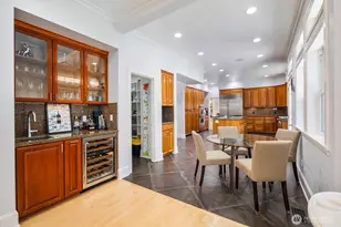 6030 Ann Arbor Ave NE, Seattle, WA 98115 - Photo 11