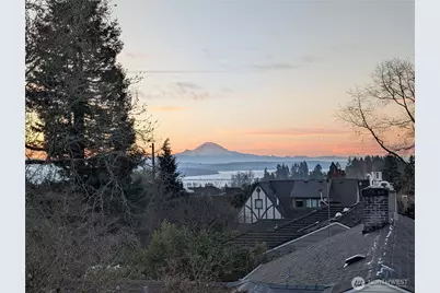 6030 Ann Arbor Avenue NE, Seattle, WA 98115 - Photo 33