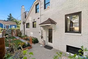 3302 E Pine St, Seattle, WA 98122 - Photo 33