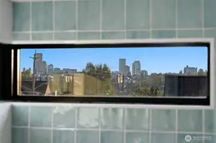 3302 E Pine St, Seattle, WA 98122 - Photo 29