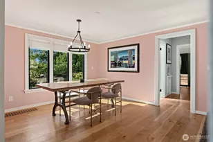 3302 E Pine St, Seattle, WA 98122 - Photo 9