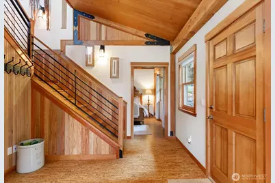 8015 Cultus Bay Road, Clinton, WA 98236 - Photo 13