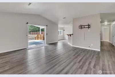 13915 Tomcat Lane SE, Yelm, WA 98597 - Photo 11