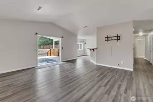 13915 Tomcat Ln SE, Yelm, WA 98597 - Photo 11