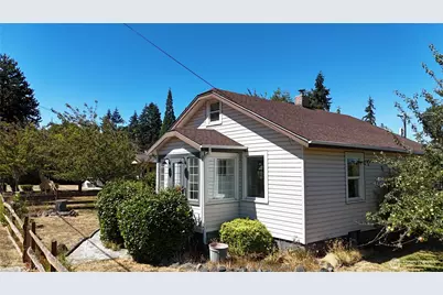 215 W Motor Avenue, Port Angeles, WA 98362 - Photo 5