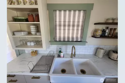 215 W Motor Avenue, Port Angeles, WA 98362 - Photo 23