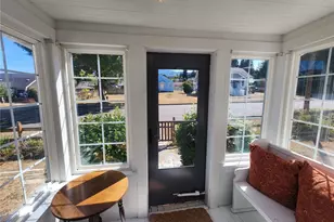 215 W Motor Ave, Port Angeles, WA 98362 - Photo 7