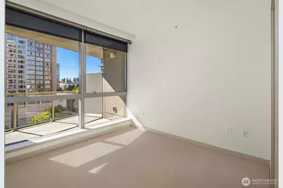 10610 NE 9th Place #903, Bellevue, WA 98004 - Photo 11