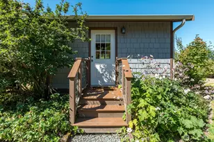 1607 NE Parker Rd, Coupeville, WA 98239 - Photo 31