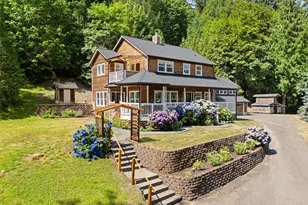 7879 Fletcher Bay Rd NE, Bainbridge Island, WA 98110 - Photo 11